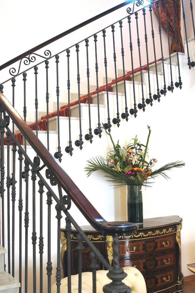 Grand Hotel Des Ambassadeurs Menton Eksteriør bilde