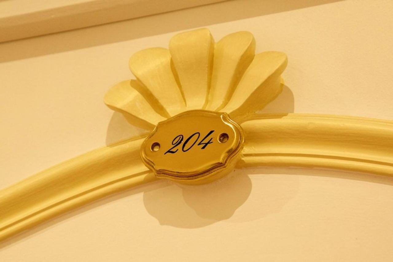 Grand Hotel Des Ambassadeurs Menton Eksteriør bilde