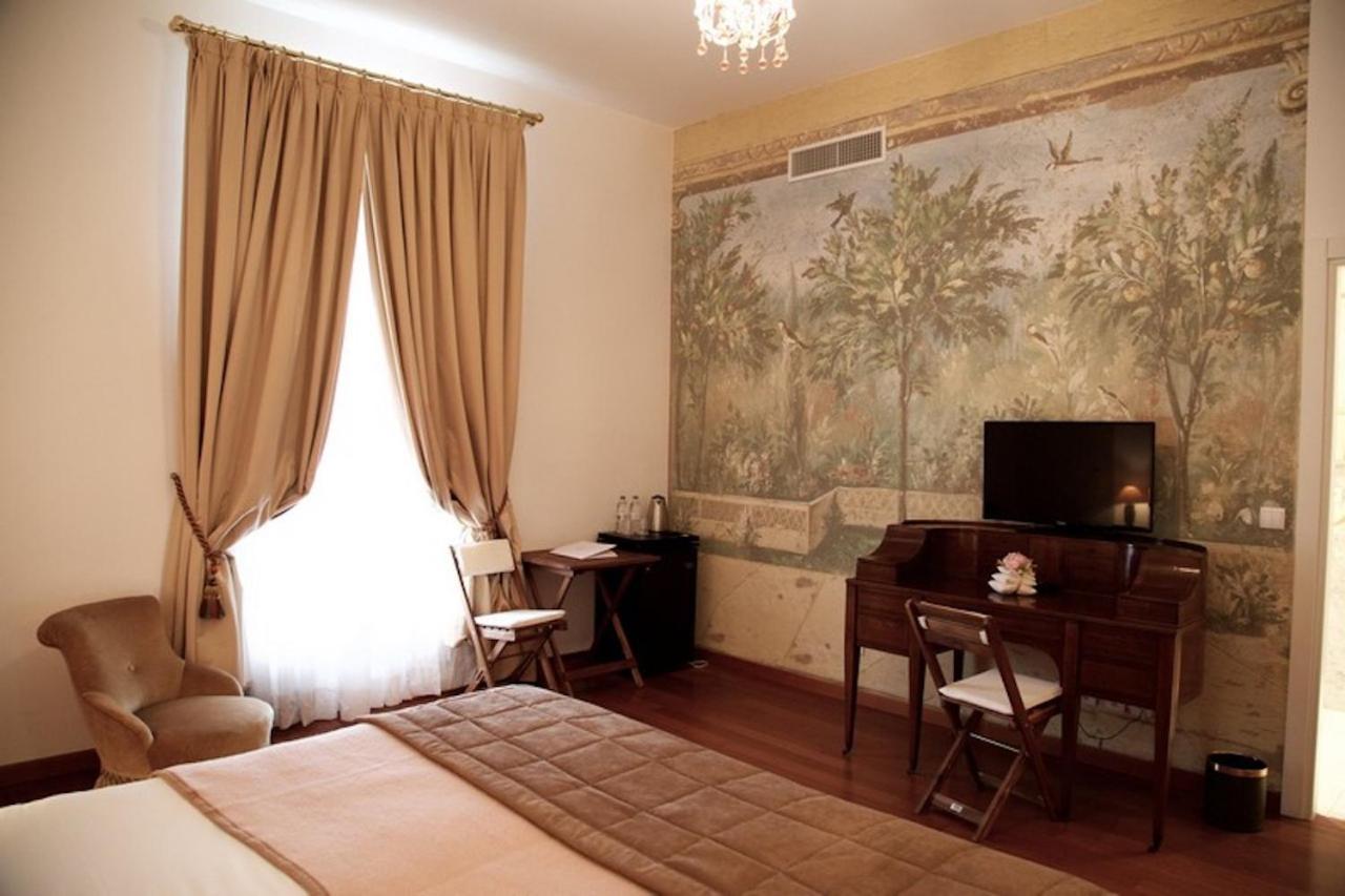 Grand Hotel Des Ambassadeurs Menton Eksteriør bilde